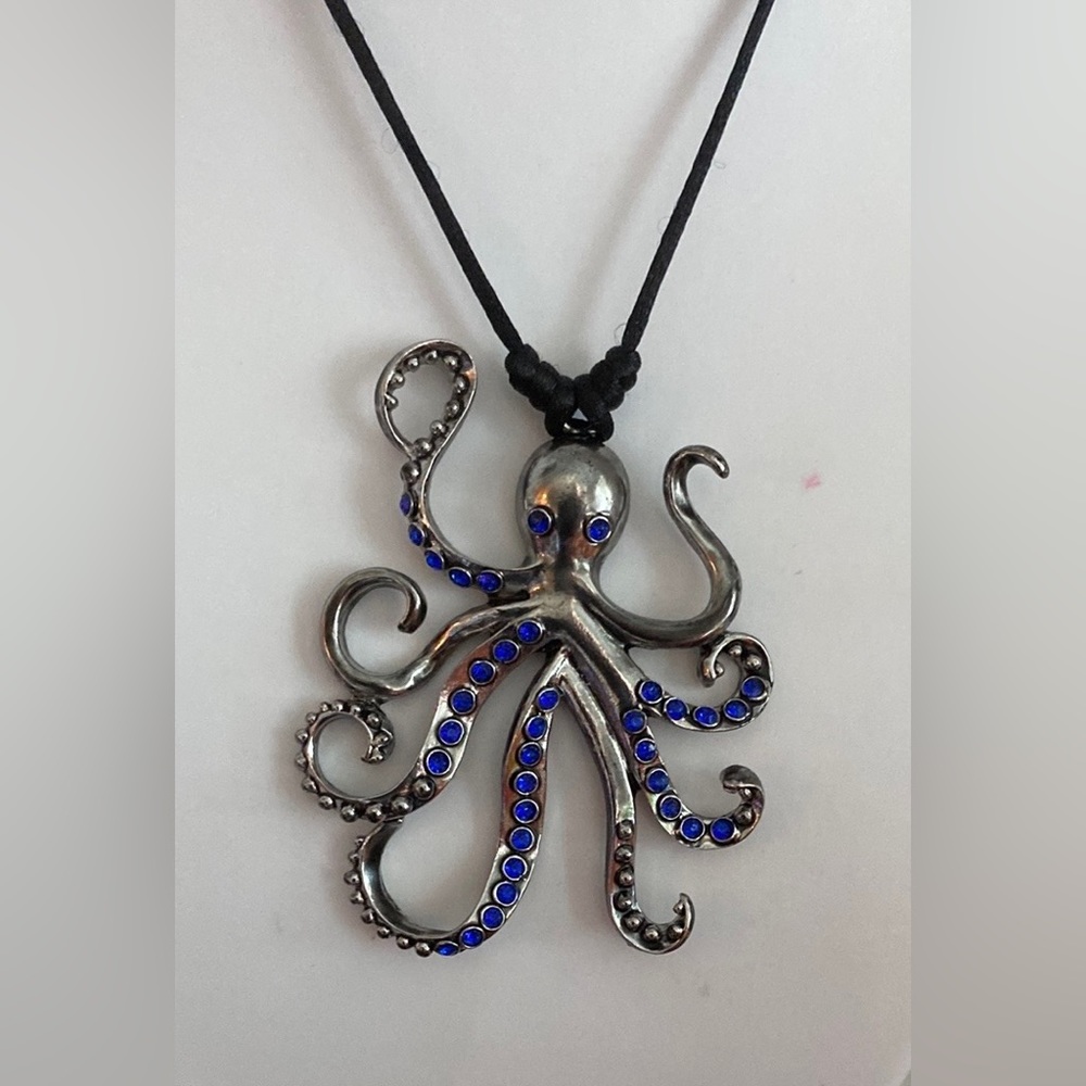 BRAND NEW!!  Octopus necklace!!!